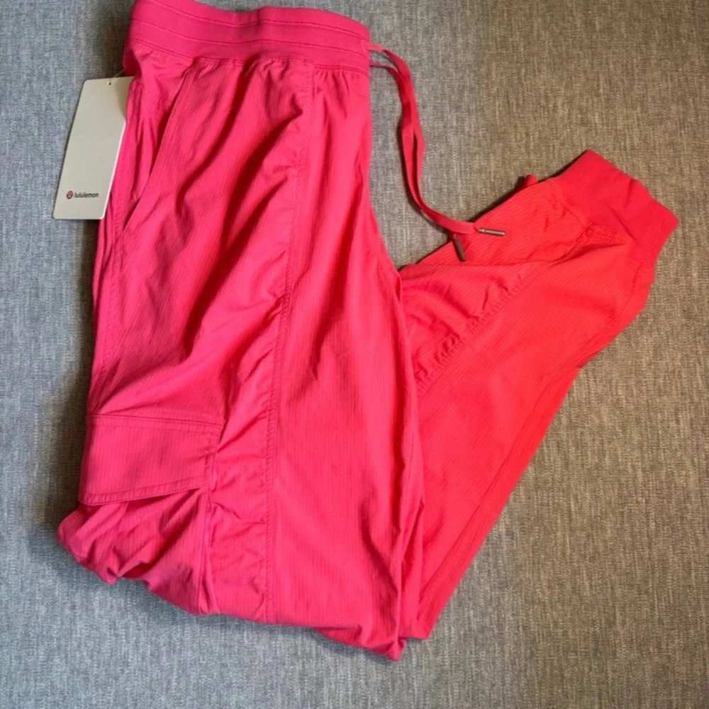 lululemon athletica brand new
